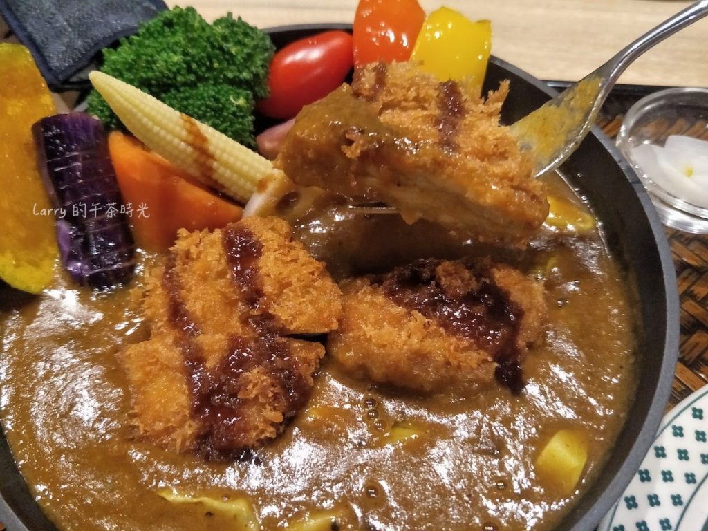 泰迪農園咖哩 SOGO 復興 酥炸究好豬腰內咖哩
