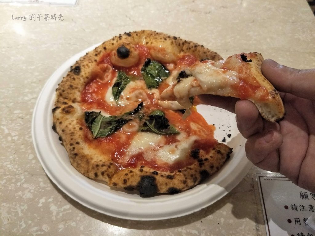 Solo Pizza 台北店 瑪格麗特 Extra