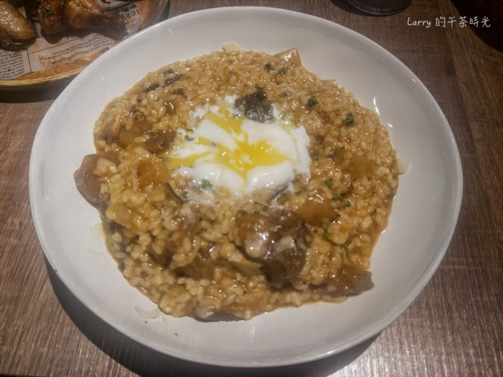 請請 義大利餐廳 逸仙店 Cin Cin Osteria 松露紅酒牛肉半熟蛋燉飯