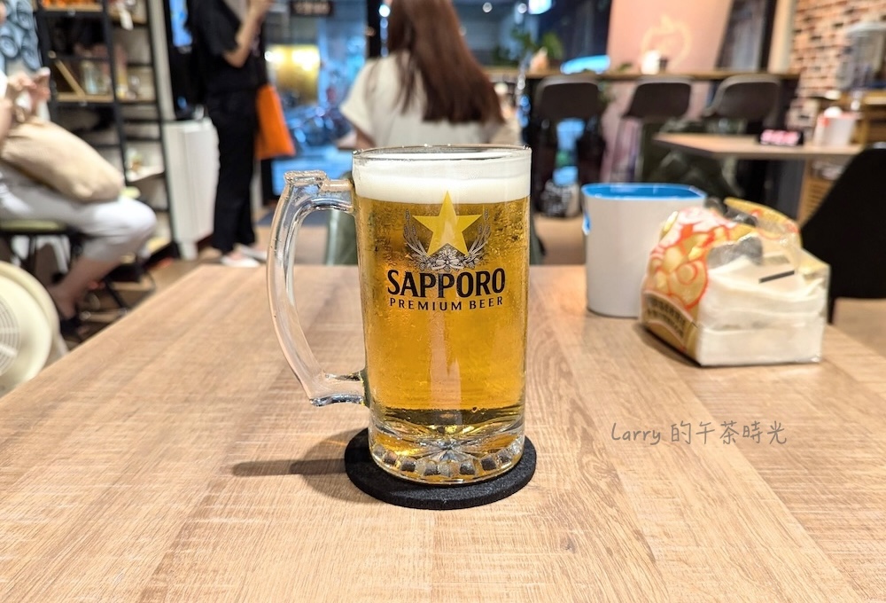 アツアツ (ㄚㄗㄚㄗ) 章魚燒 sapporo 生啤酒