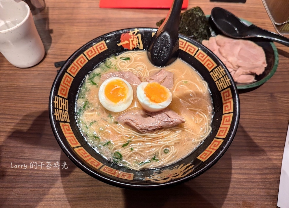 一蘭拉麵 (Ichiran) 台灣台北別館，信義新光A11，半熟鹽味蛋