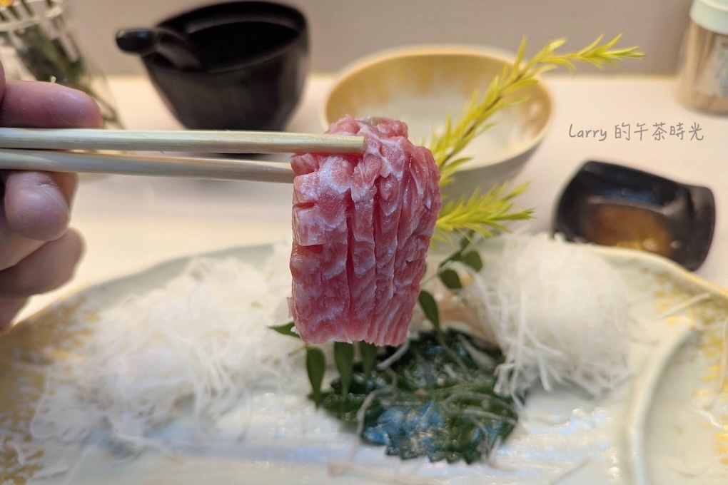 屏東東港, 華僑市場, 王匠, 黑鮪魚, 生魚片, 金三角