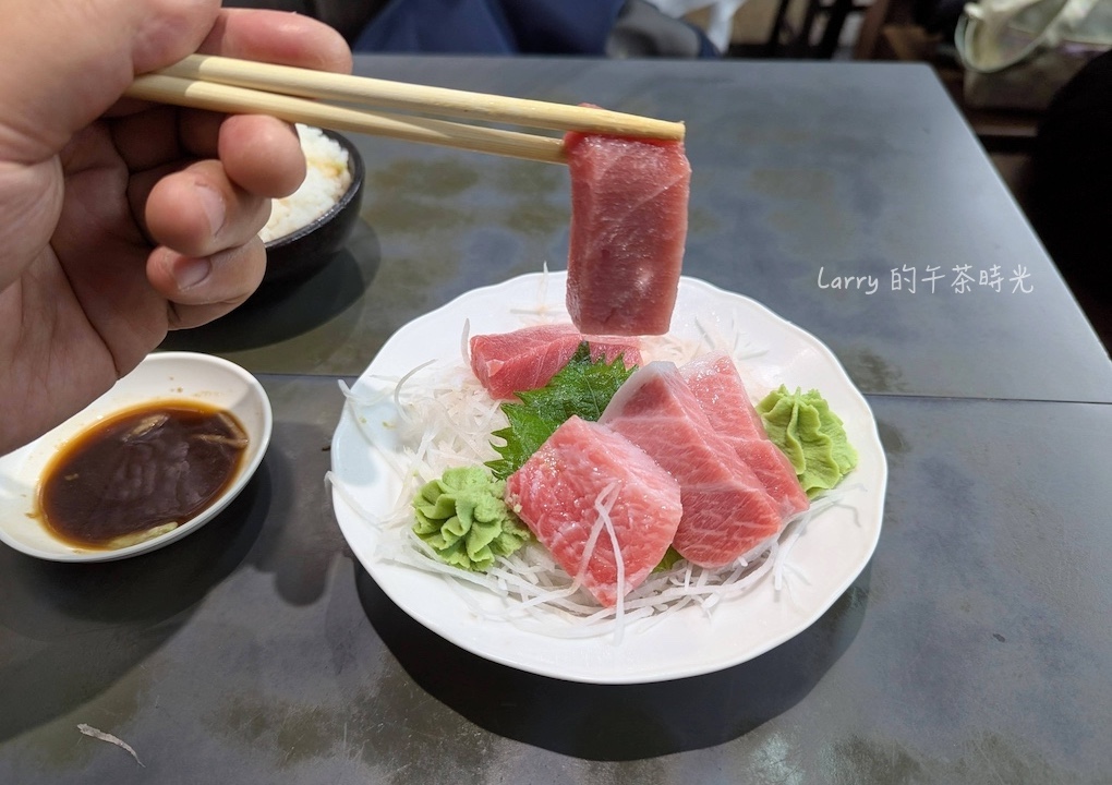屏東東港, 華僑市場, 曾鮮, 黑鮪魚, 生魚片, 中腹
