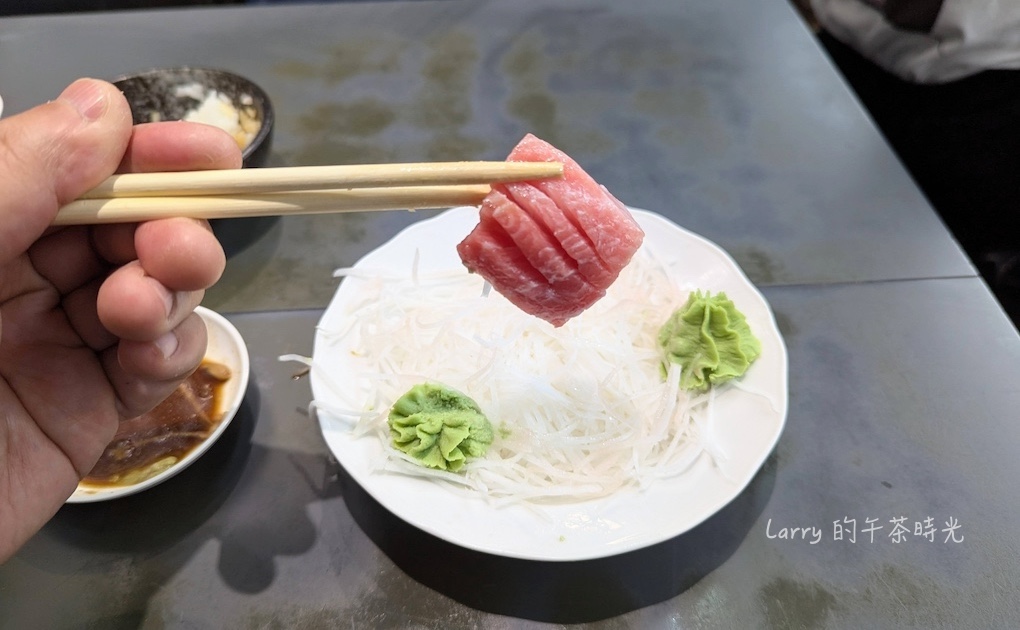 屏東東港, 華僑市場, 曾鮮, 黑鮪魚, 生魚片, 金三角