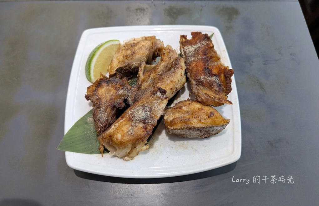 屏東東港, 華僑市場, 曾鮮, 黑鮪魚, 生魚片, 烤魚下巴