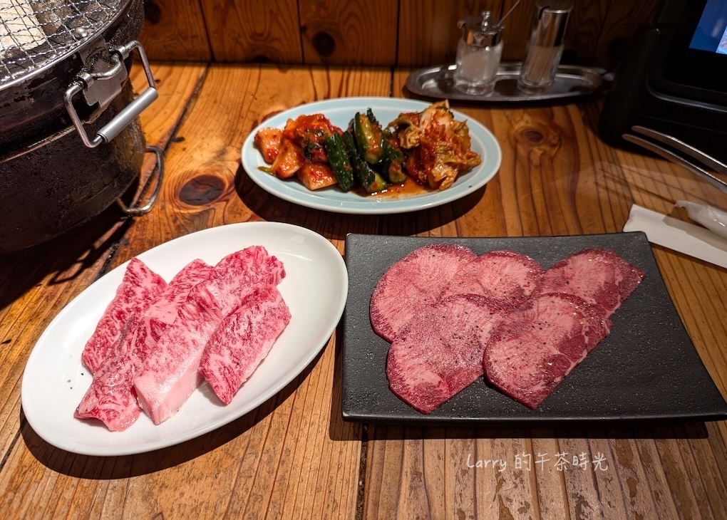 肉屋肉一 Nikuichi, 牛舌, 牛五花, 泡菜拼盤