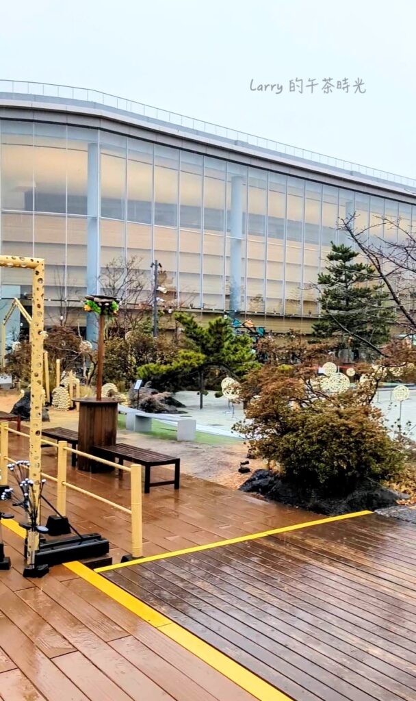 日本熊本 櫻町購物中心 (SAKURA MACHI), 頂樓的空中花園