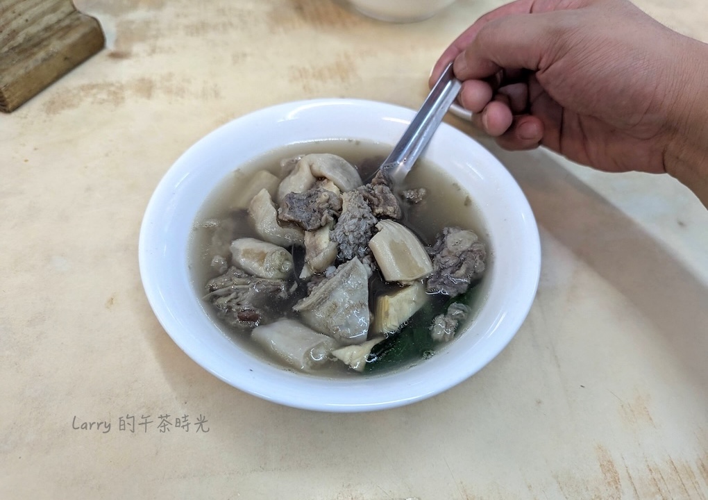 屏東潮州牛肉福創始店的牛雜湯
