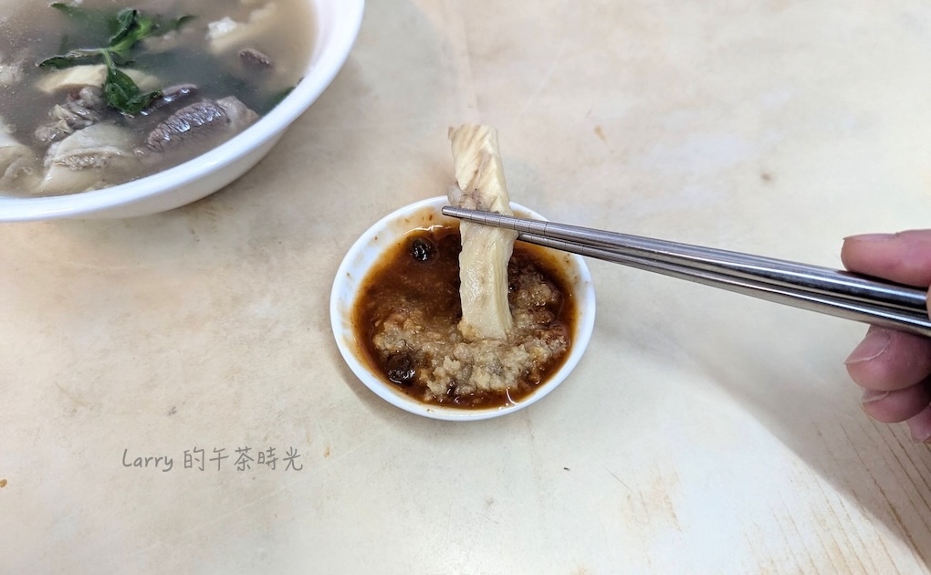 屏東潮州牛肉福創始店的牛雜湯, 牛板筋的部位
