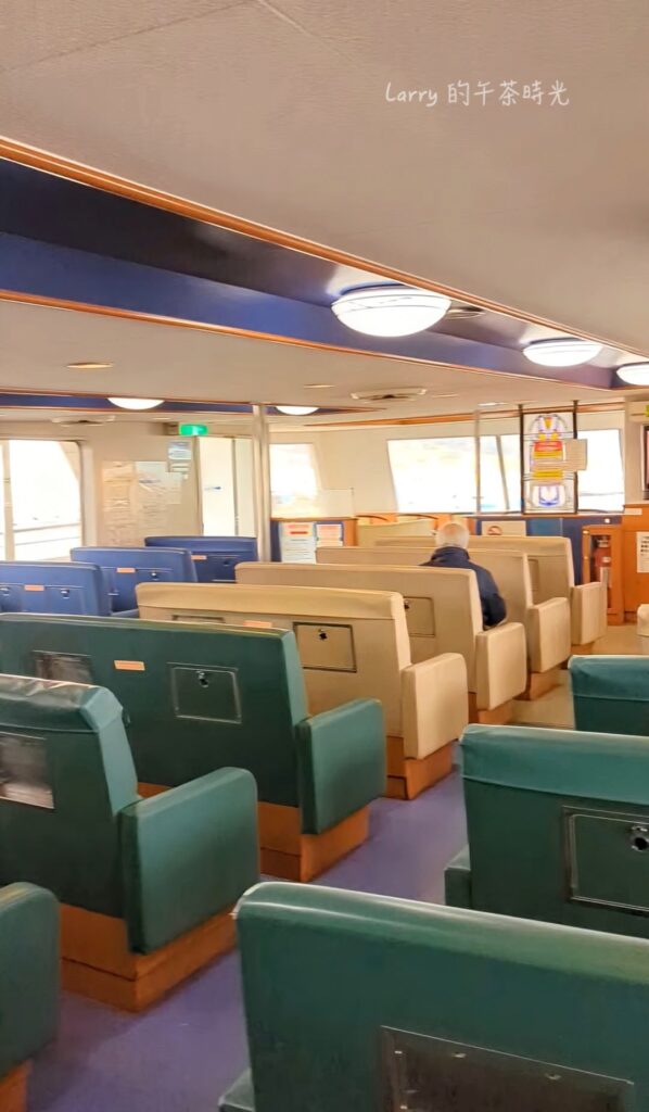 櫻島渡輪的內部裝潢