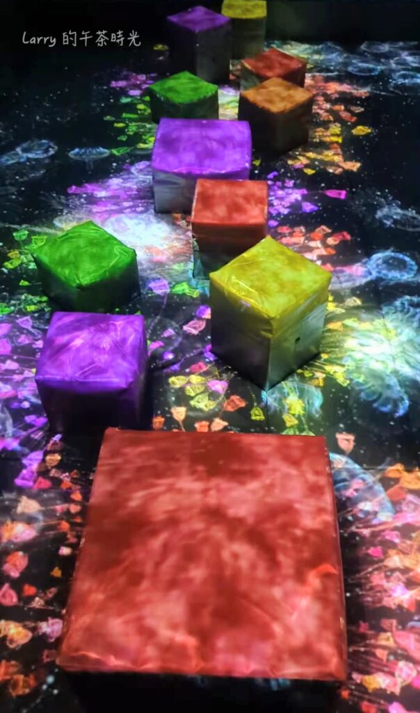 福岡巨蛋旁的 BOSS E·ZO FUKUOKA，裡面的 teamLab Forest