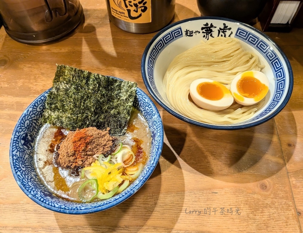 福岡 麵屋兼虎 天神本店的味玉辛辛沾麵 (つけ麺)