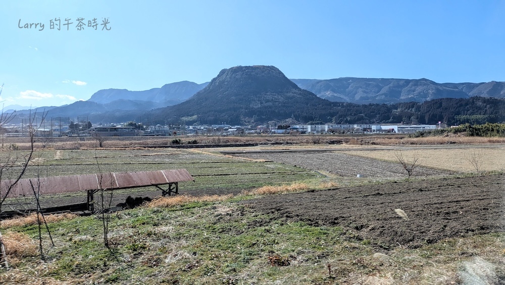 日本九州 由布院之森，沿途窗外的風景